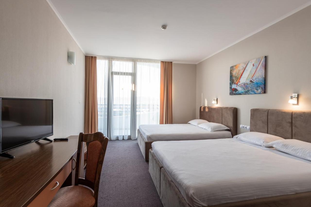 Trakia Plaza Hotel & Apartments Slântsjev Brjag Eksteriør bilde